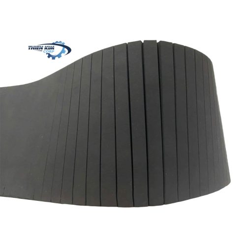 Băng tải PVC xanh, đắp xốp đen